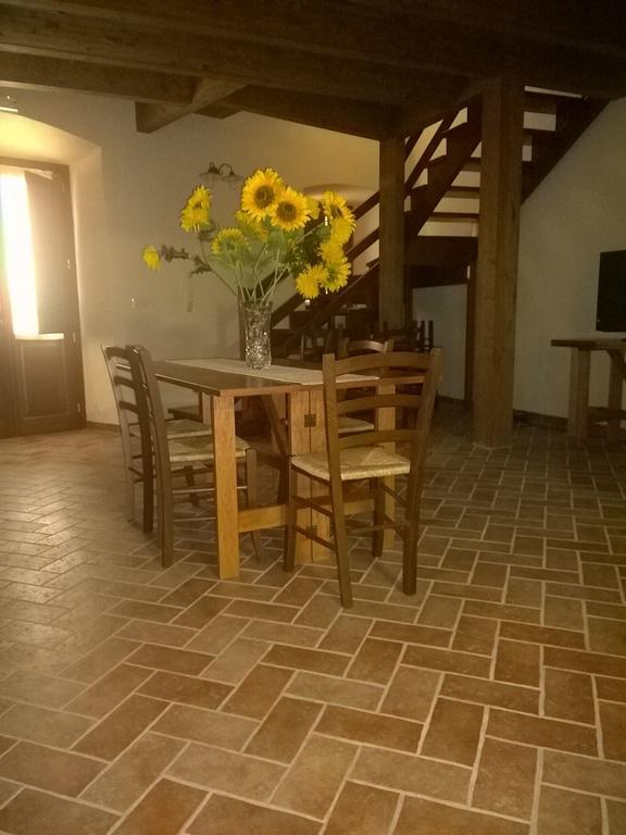 Agriturismo Battaglia Villamassargia Kültér fotó